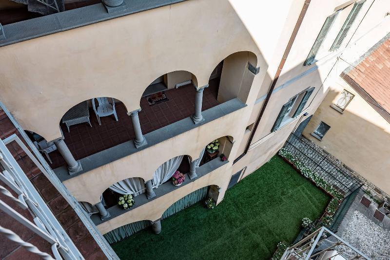 Piazza Vecchia Hotel 4*