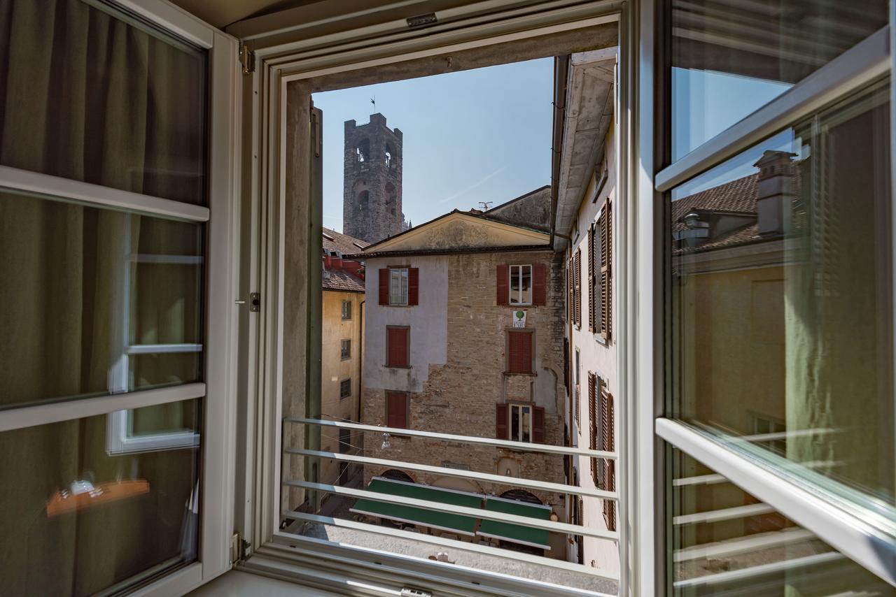 Piazza Vecchia 4* Bergamo
